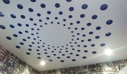 потолок в детскую